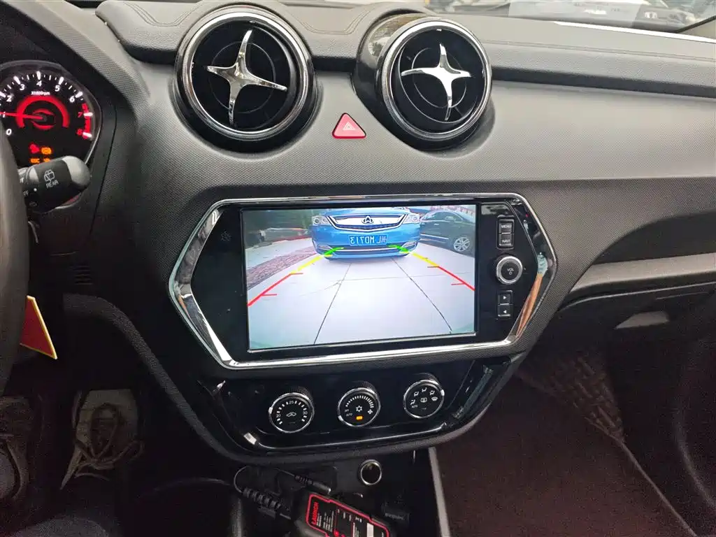 Soueast DX3 2017 2016 1.5L Manual Premium