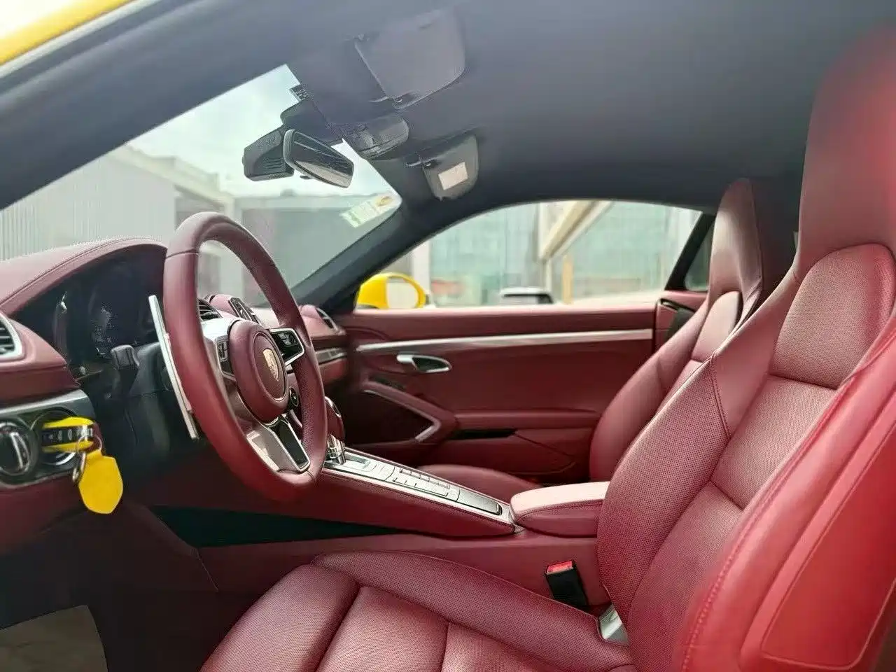 Porsche 718 2018 Cayman 2.0T фото 7