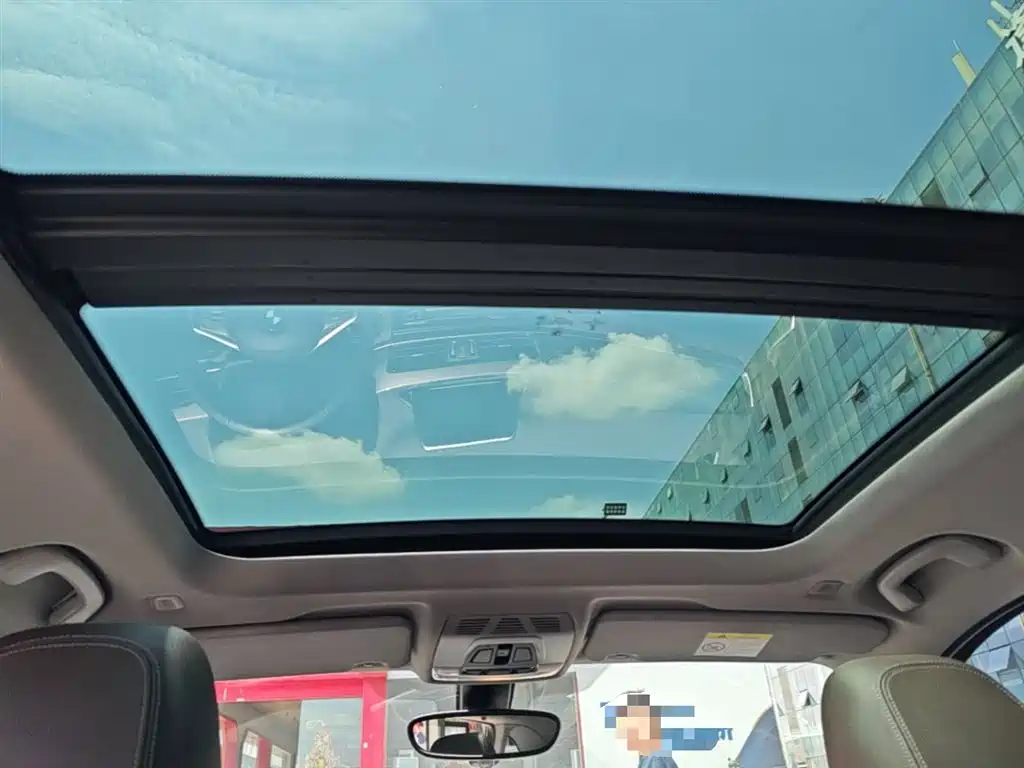 BMW X1 2019 sDrive18Li Premium Model фото 18