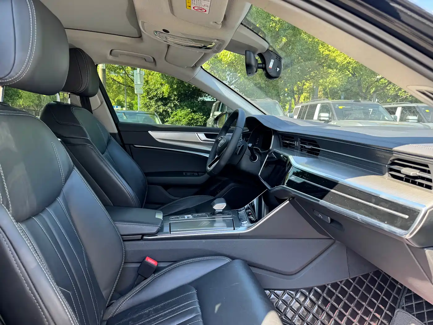 Audi A6L 2024 45 TFSI Premium Elegance фото 15