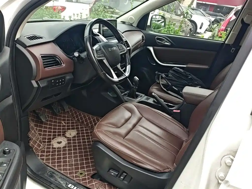 Bisu Auto Bisu T5 2017 2017 1.5T Manual Premium