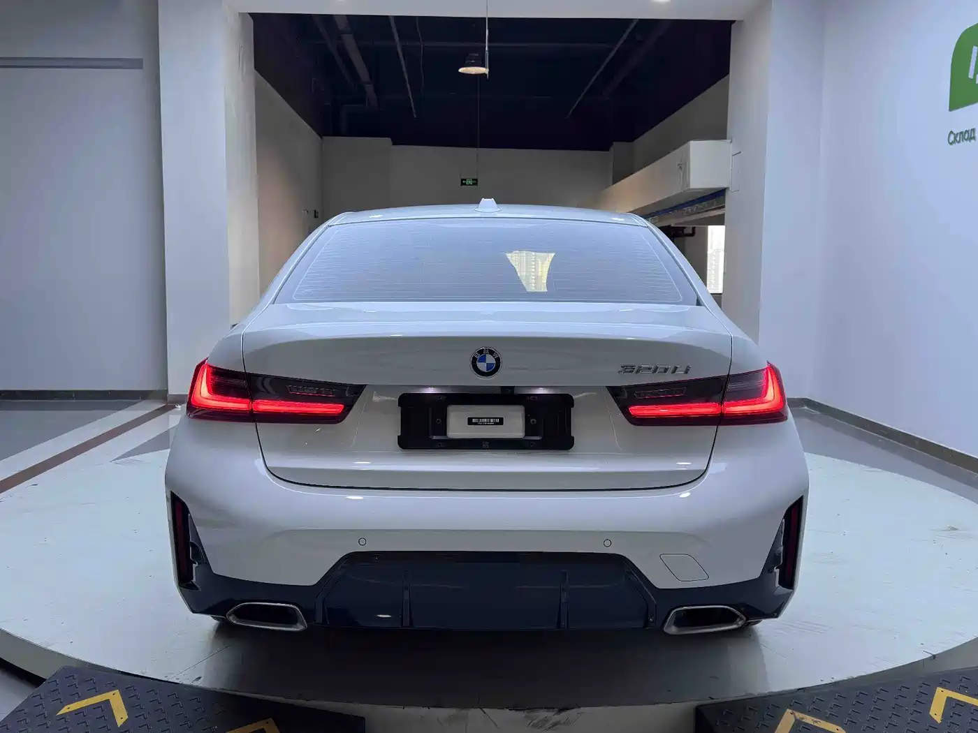 BMW 3 Series 2023 320Li M Sport Package фото 3
