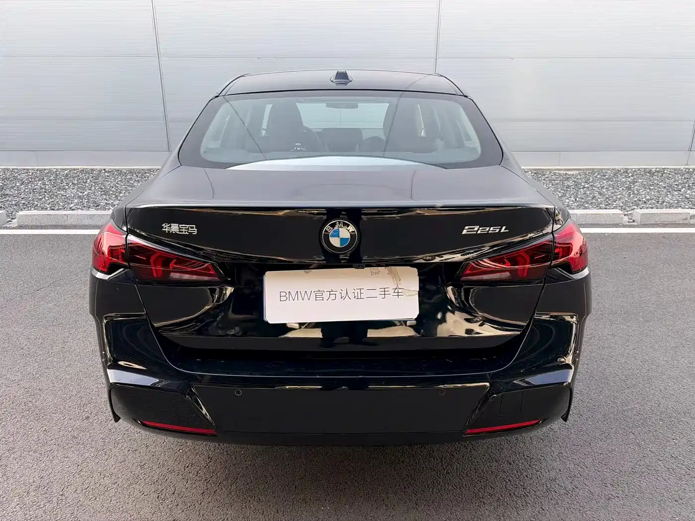 BMW 2 Series 2025 225L M Sport Package фото 4
