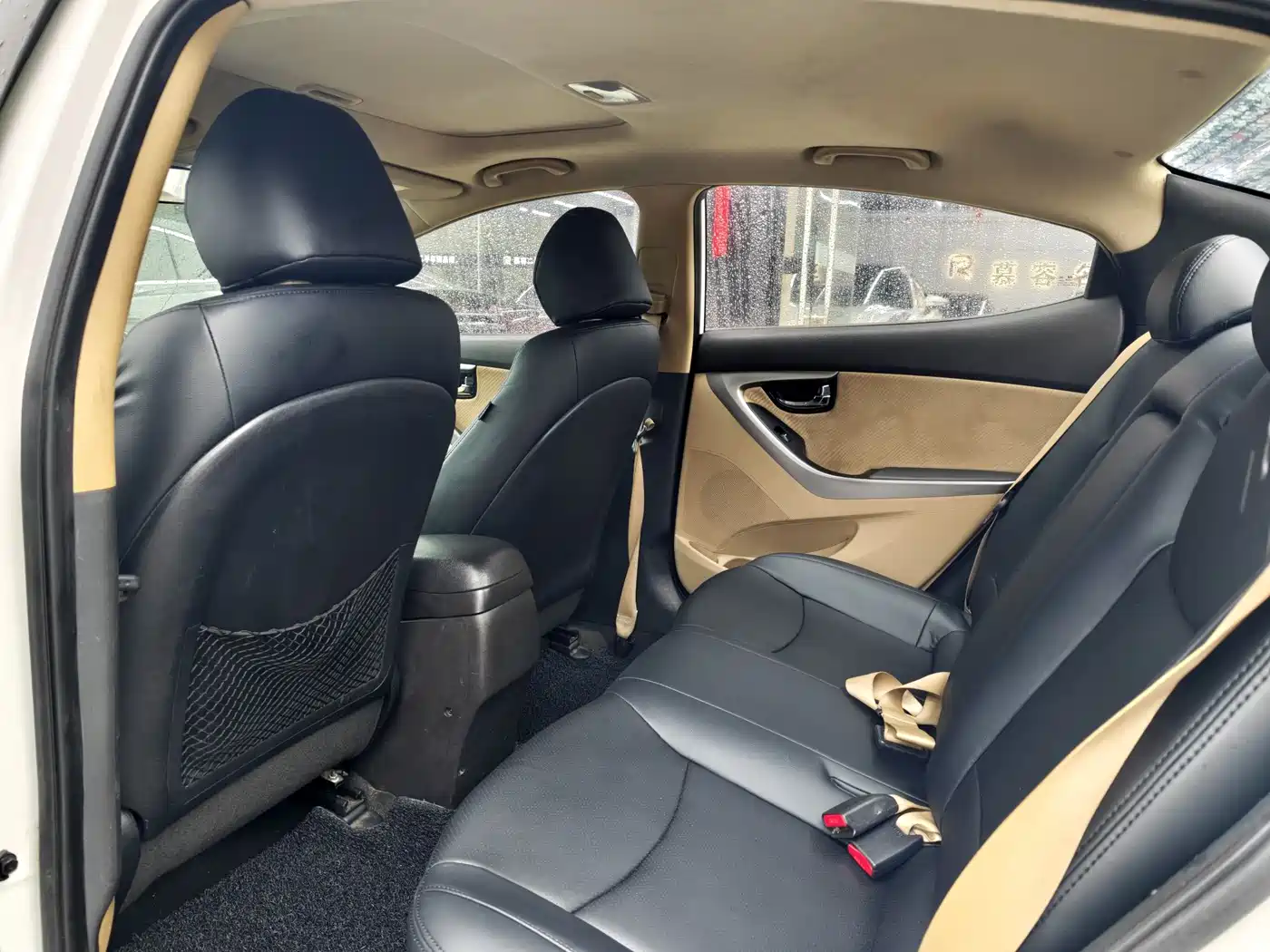 Hyundai Langdong 2012 1.6L Automatic Leading фото 8
