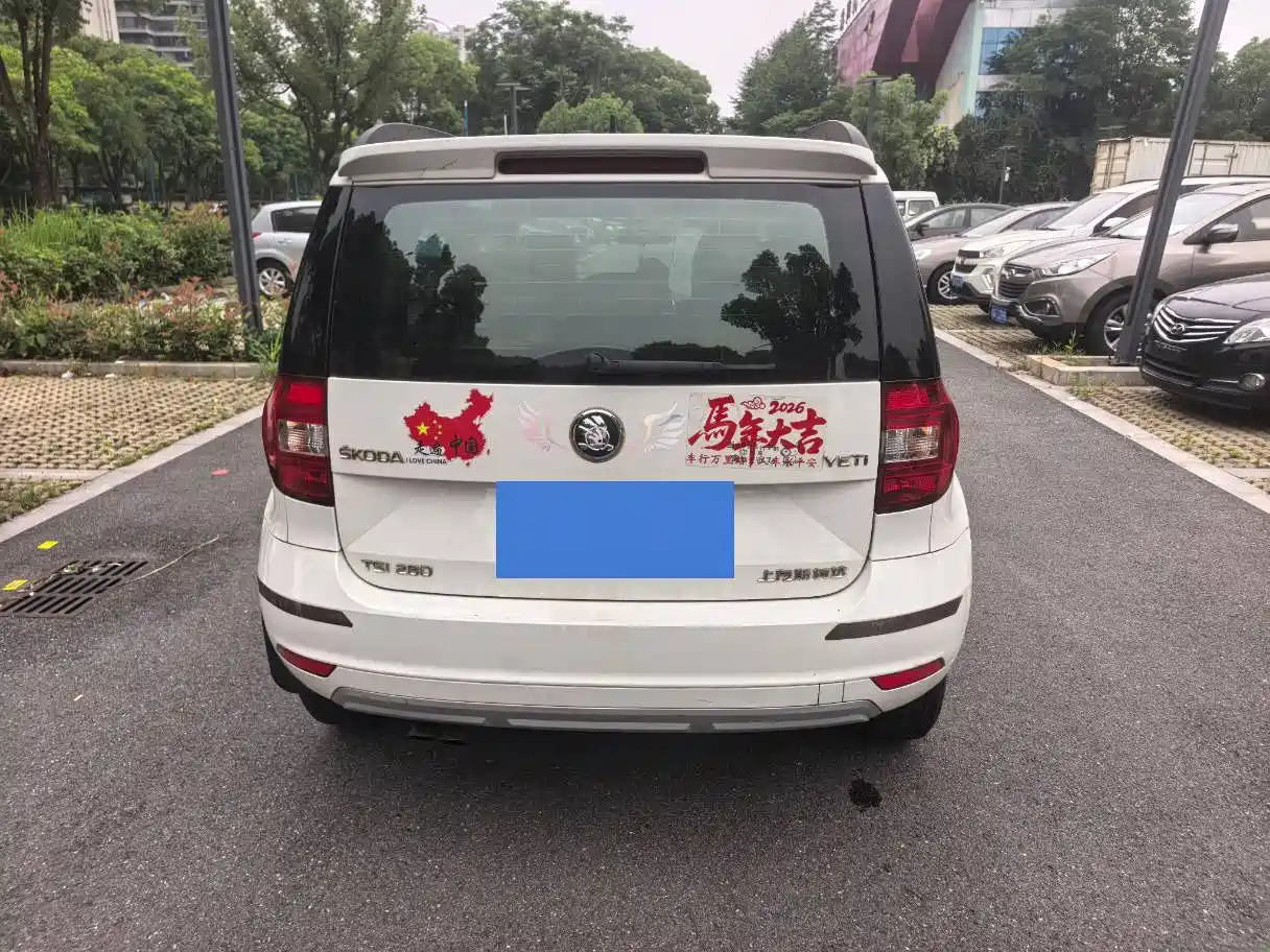 Škoda Yeti 2017 TSI280 DSG Advance фото 5