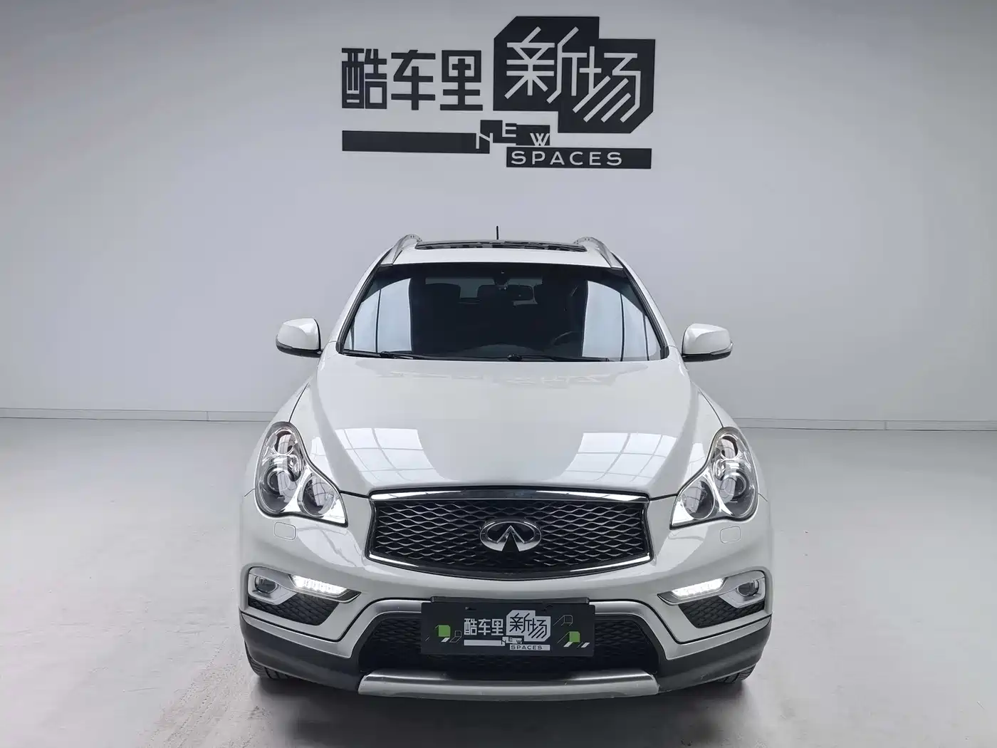 Infiniti QX50 2018 2015 2.5L Enjoyment Edition