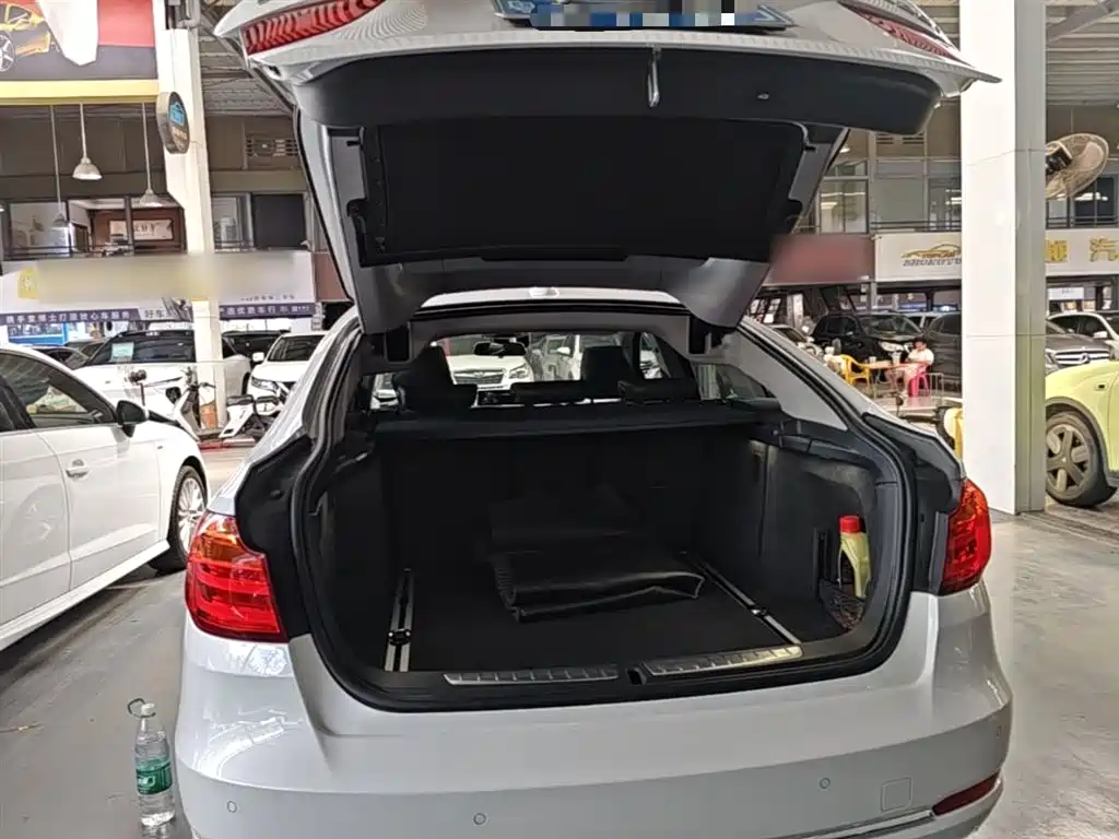 BMW 3 Series GT 2014 320i Design Package фото 19
