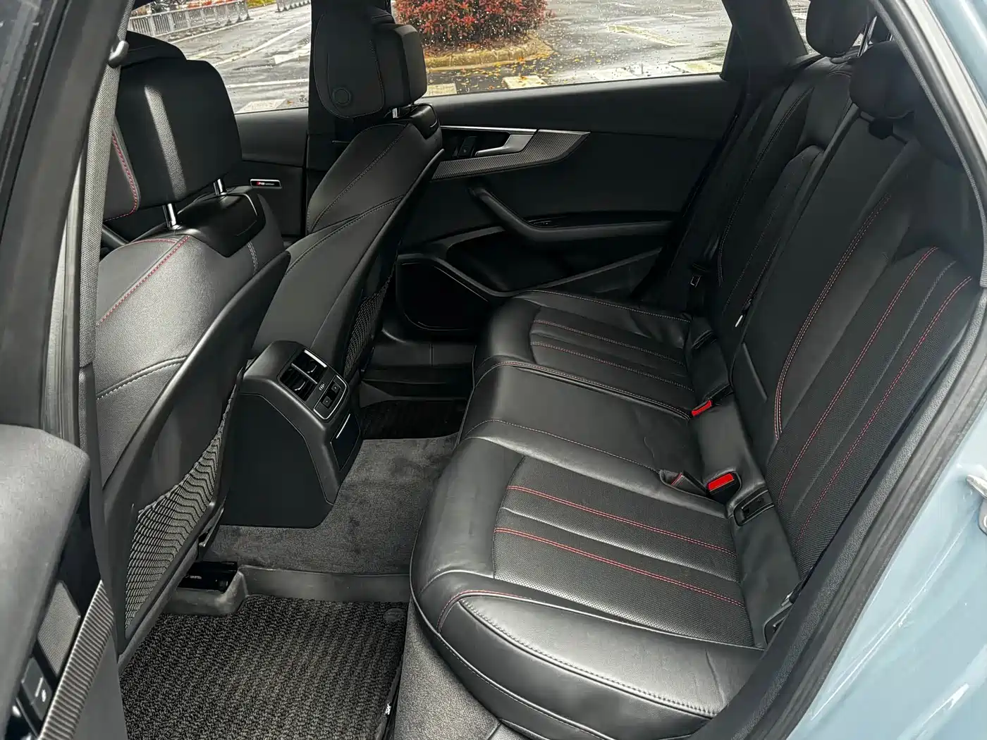 Audi A4L 2022 40 TFSI Luxury Dynamic фото 11