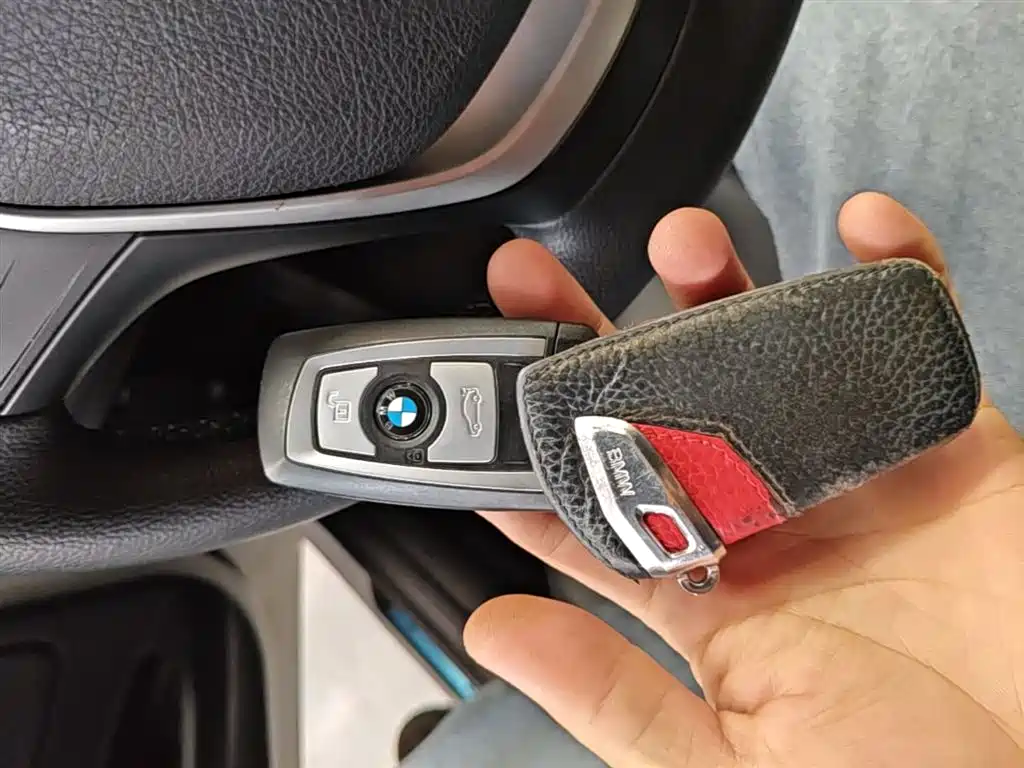 BMW 3 Series GT 2014 320i Design Package фото 9