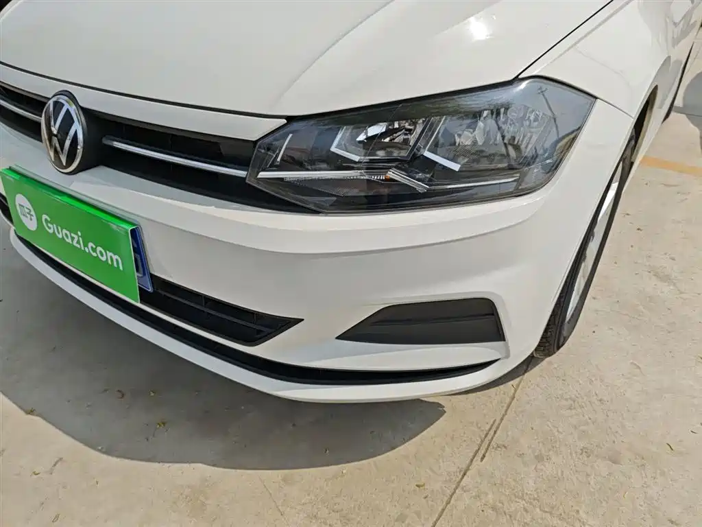 Volkswagen Polo 2021 Plus 1.5L Automatic Panorama Enjoyment Edition фото 18