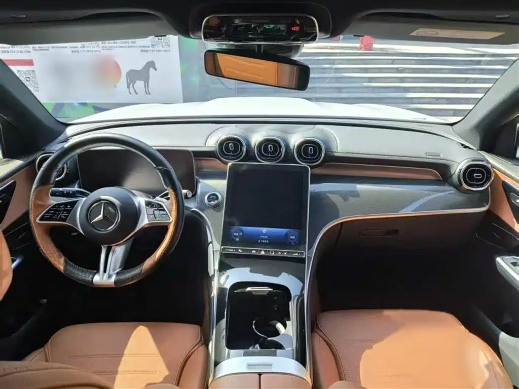 Mercedes-Benz GLC 2023 GLC 260 L 4MATIC Sport 5-seater фото 11