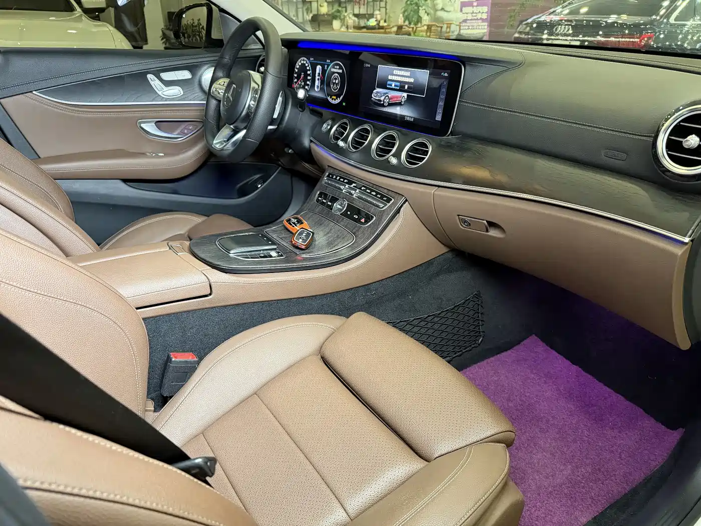 Mercedes-Benz E-Class 2019 E 200 L Sport фото 14