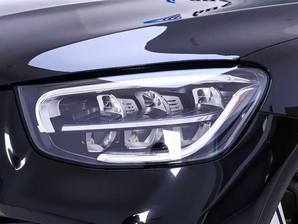 Mercedes-Benz GLC 2022 GLC 300 L 4MATIC Dynamic Collector's Edition фото 4