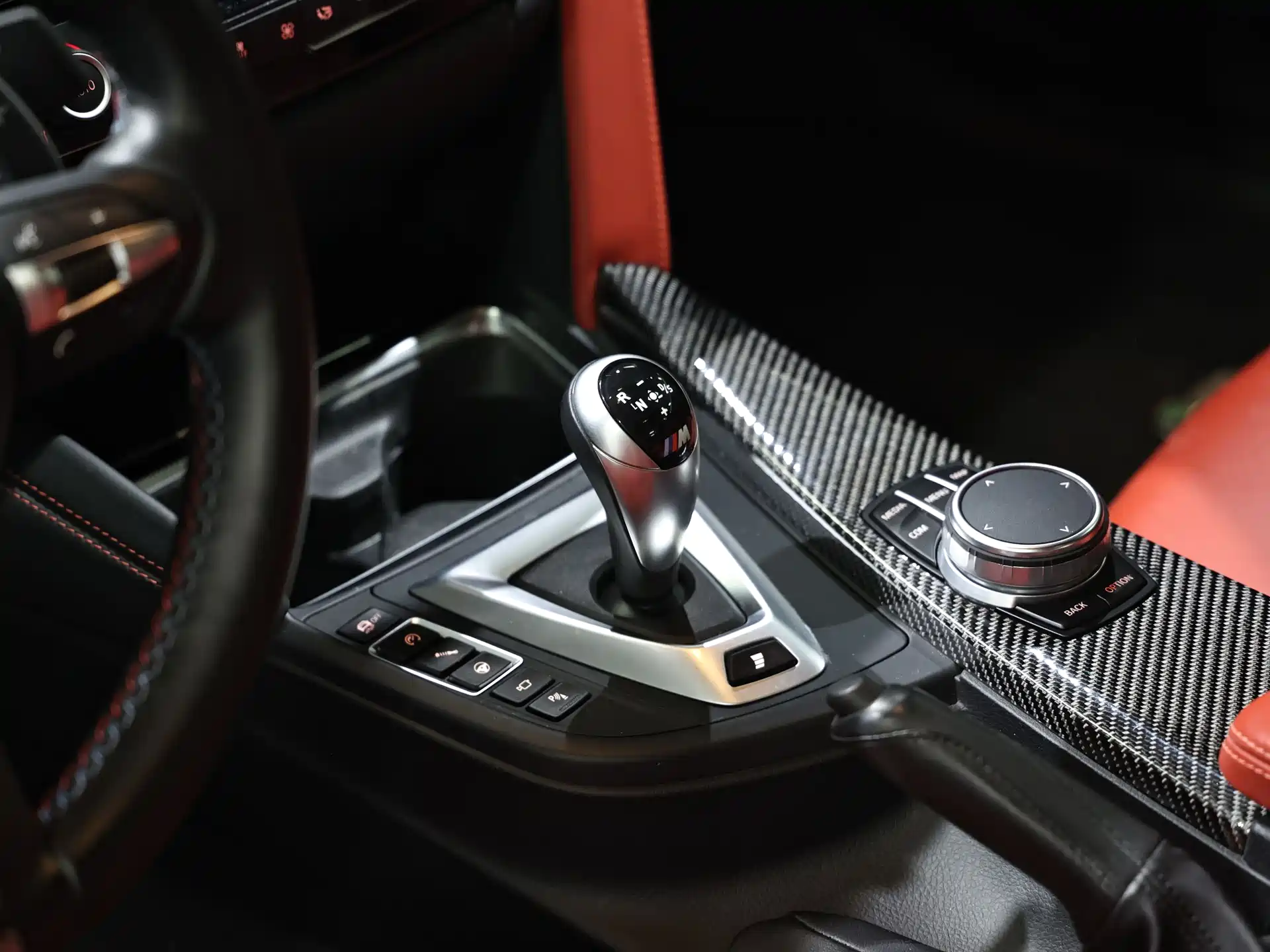 Photo 9 - BMW M4