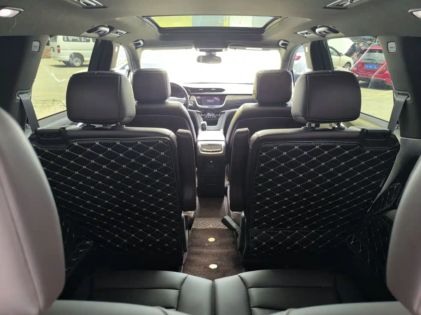 Cadillac XT6 2021 2.0T 6-seater 4WD Luxury фото 19