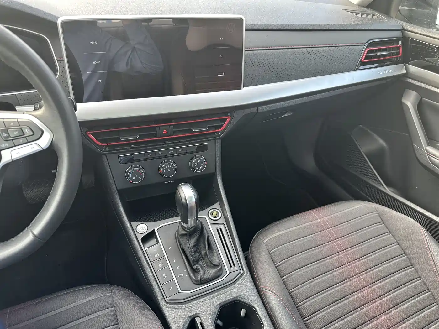 Volkswagen Lavida 2023 280TSI DSG Starlight Comfort Edition фото 12