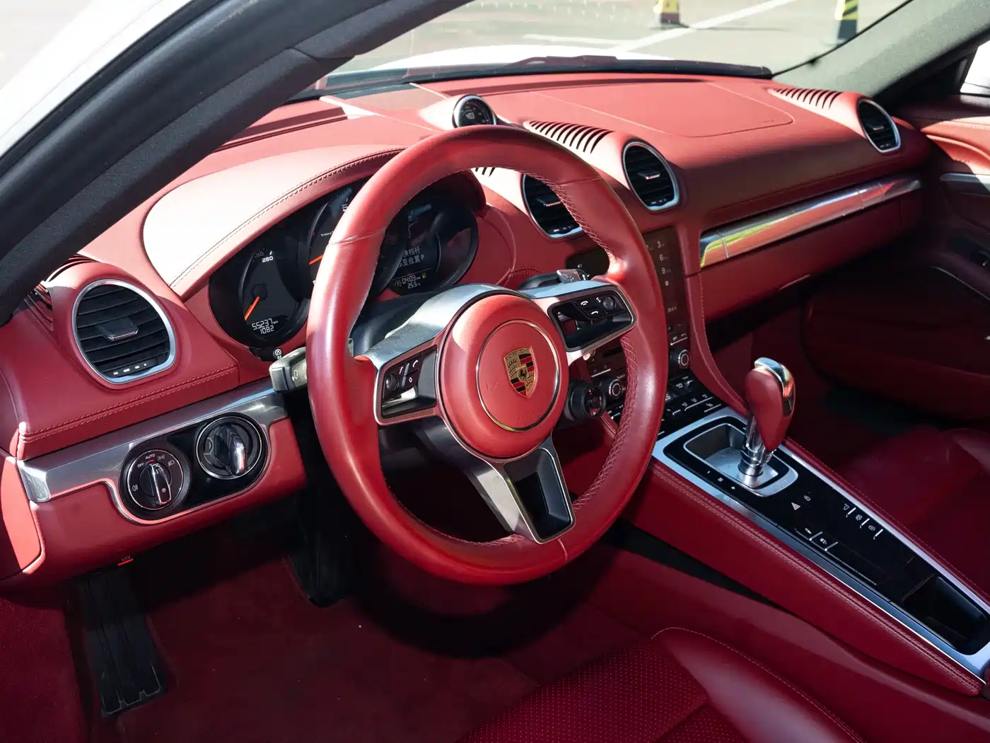Porsche 718 2022 Cayman 2.0T фото 8