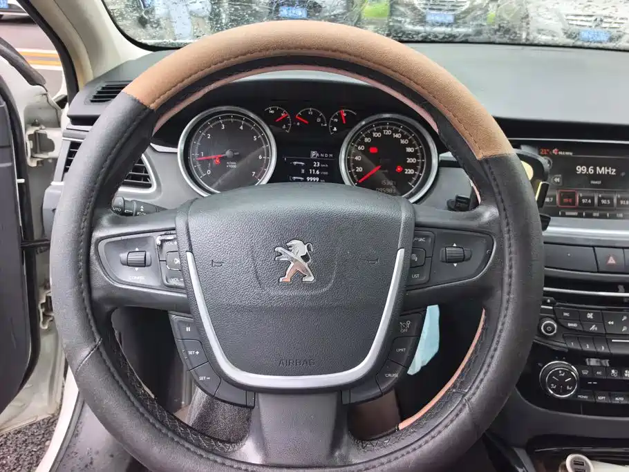 Peugeot 508 2013 2013 2.3L Roland Garros Edition