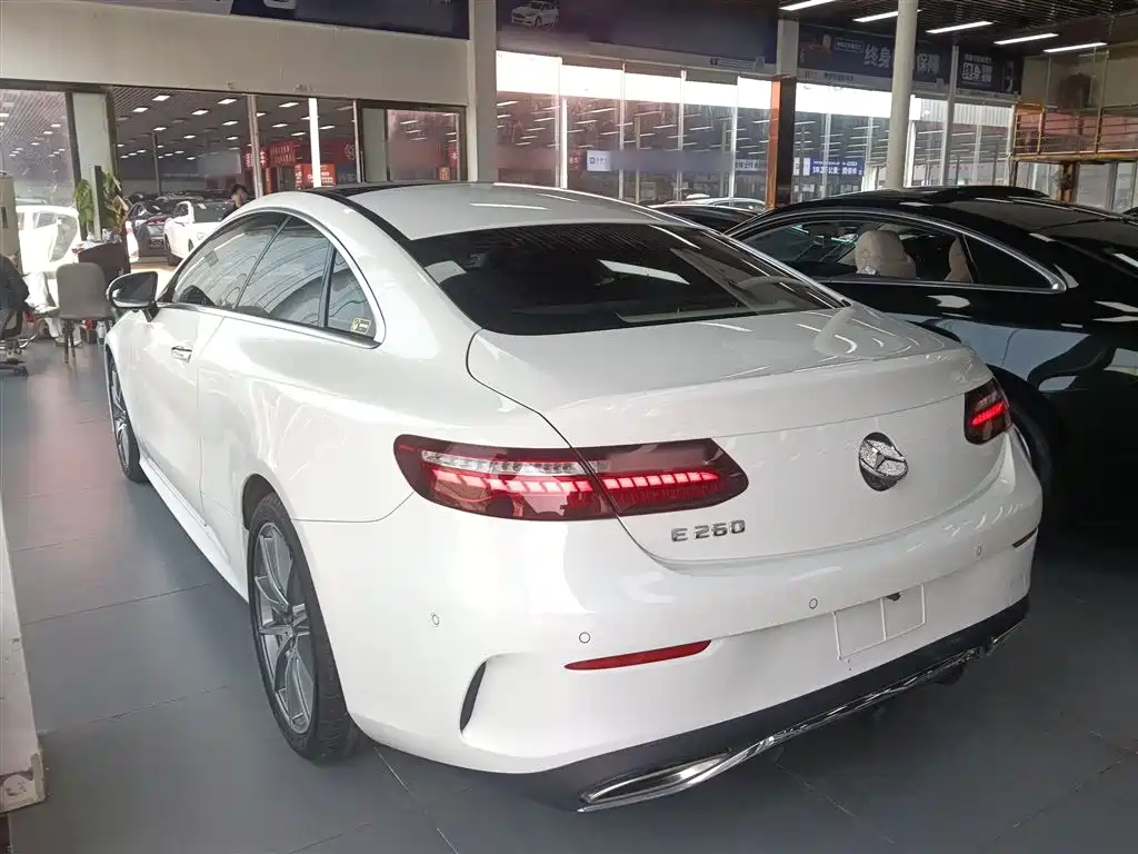 Mercedes-Benz E-Class (Import) 2021 E 260 Coupe фото 5