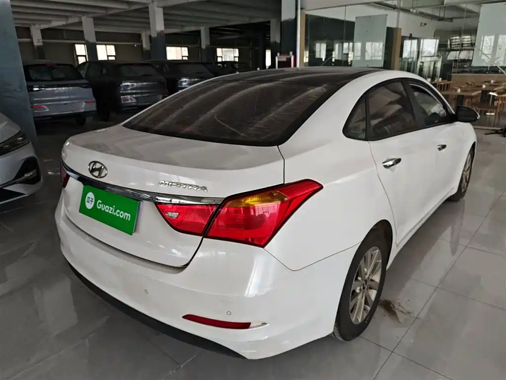 Hyundai Mistra 2014 1.8L Auto Smart GLS фото 7