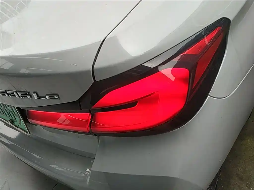 BMW 5 Series New Energy 2021 535Le Pioneer Edition M Sport Package фото 8