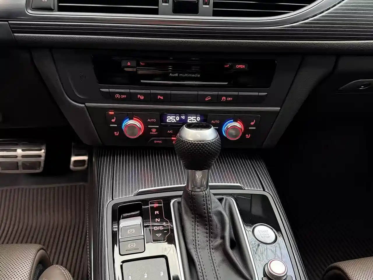 Audi A6 (Import) 2015 3.0T allroad quattro фото 10