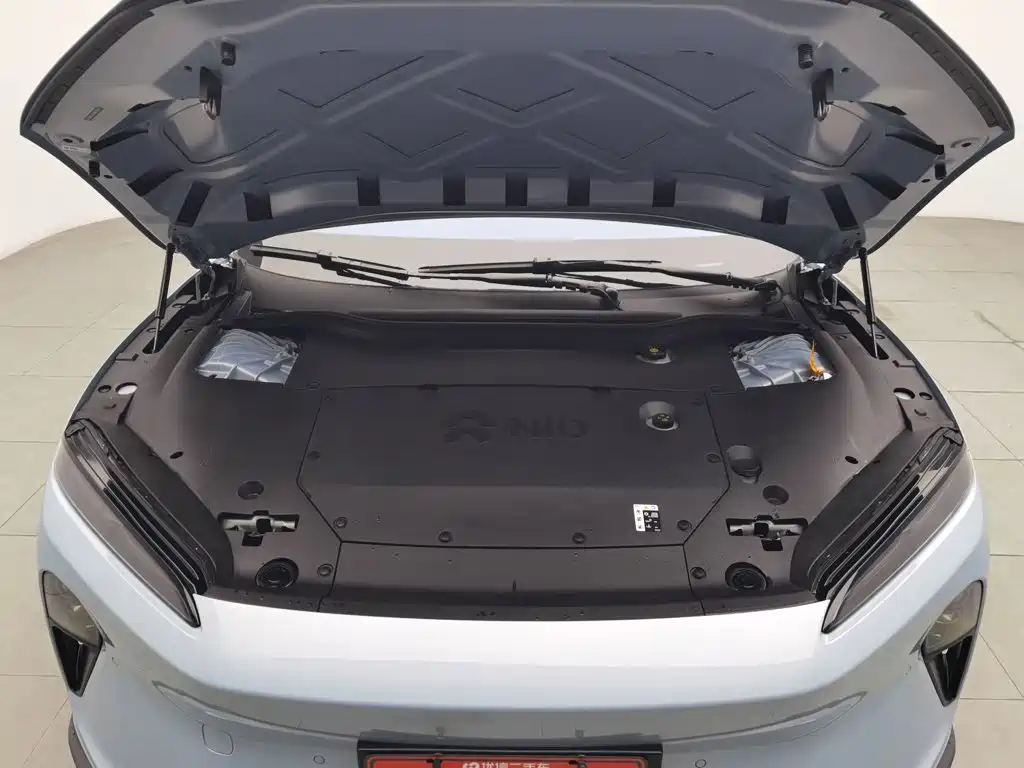 Фото 6 - NIO ET5T