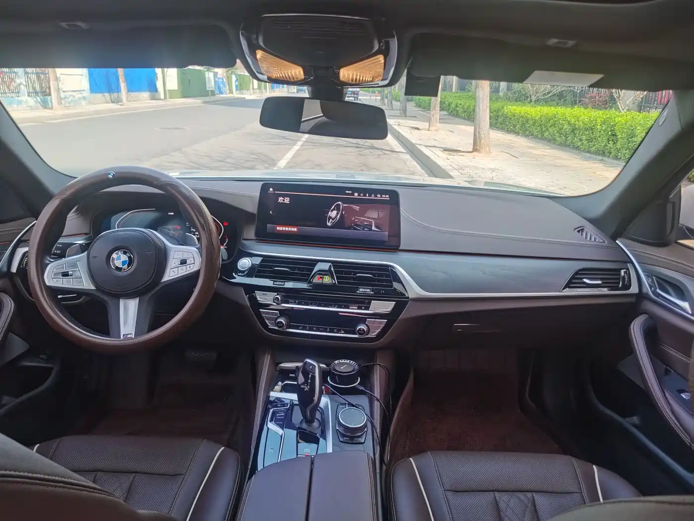 BMW 5 Series 2023 Facelift 530Li Leading M Sport Package фото 15