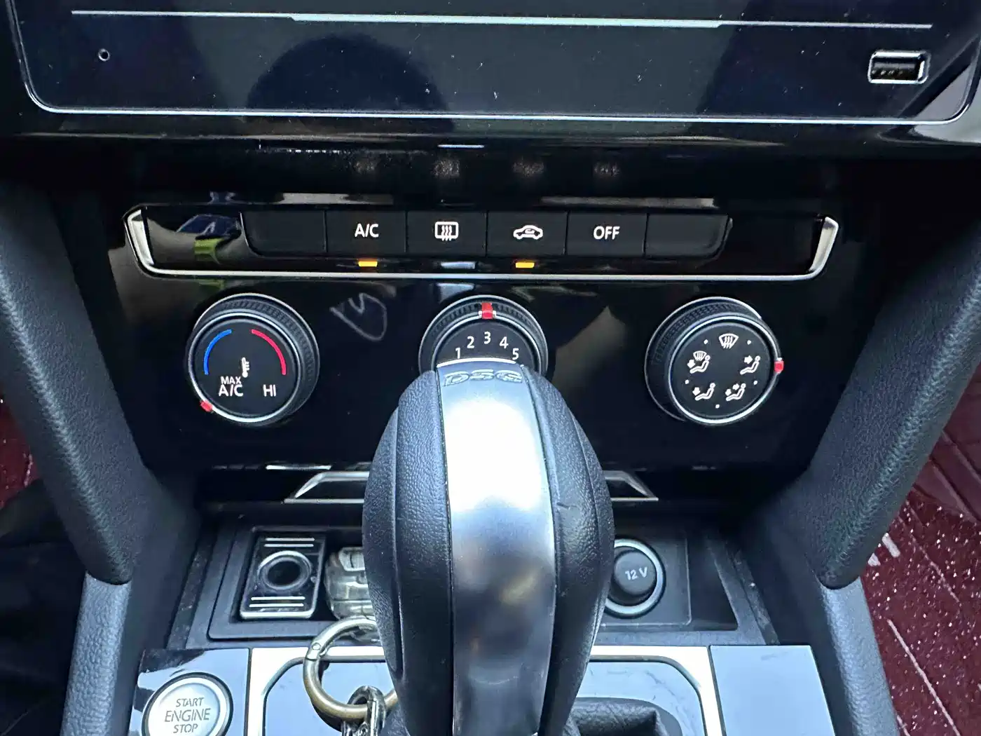 Volkswagen Magotan 2023 2 Million Units Commemorative Edition 280TSI DSG Comfort фото 11