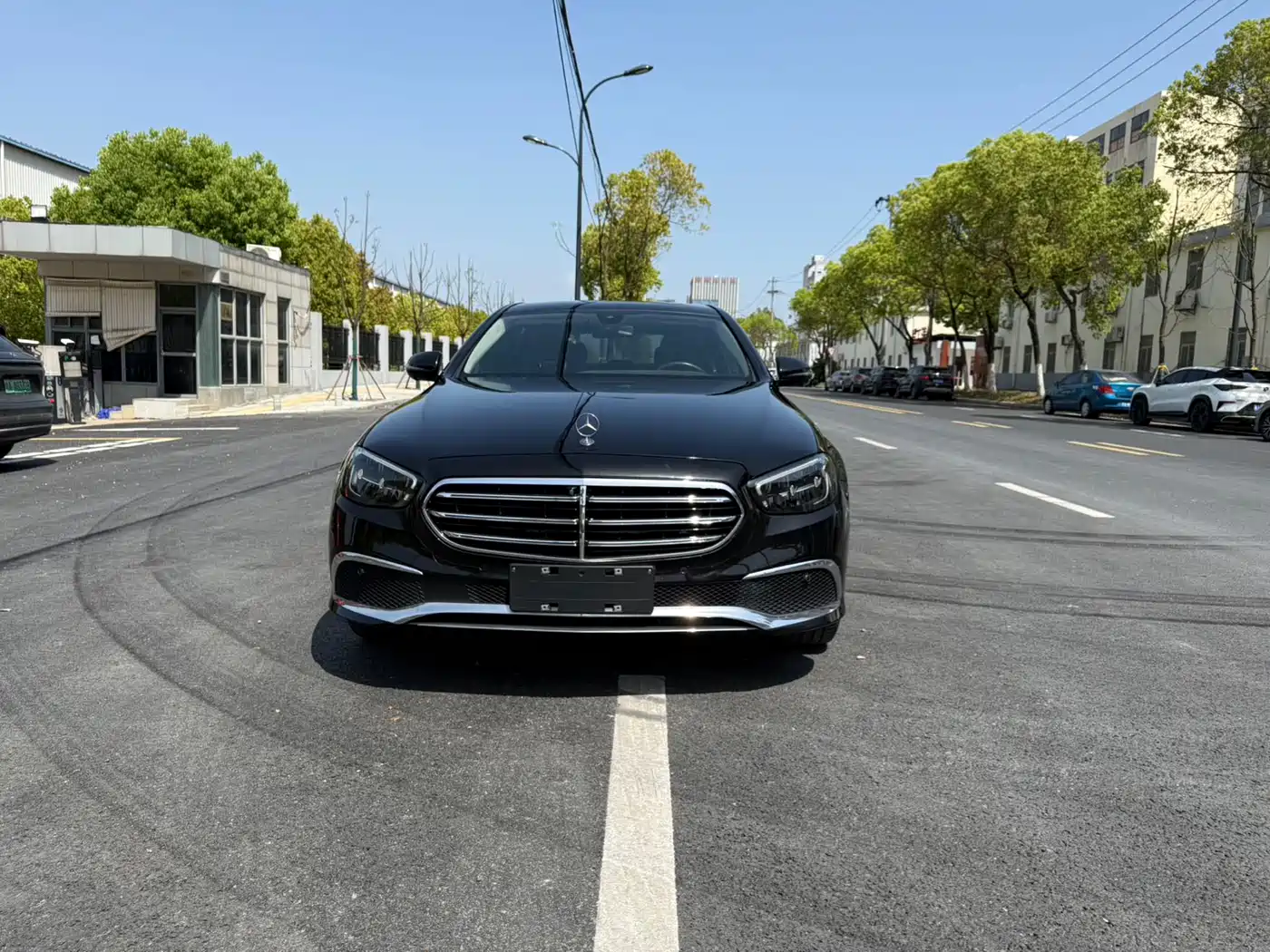 Mercedes-Benz E-Class 2021 E 300 L Fashion фото 2