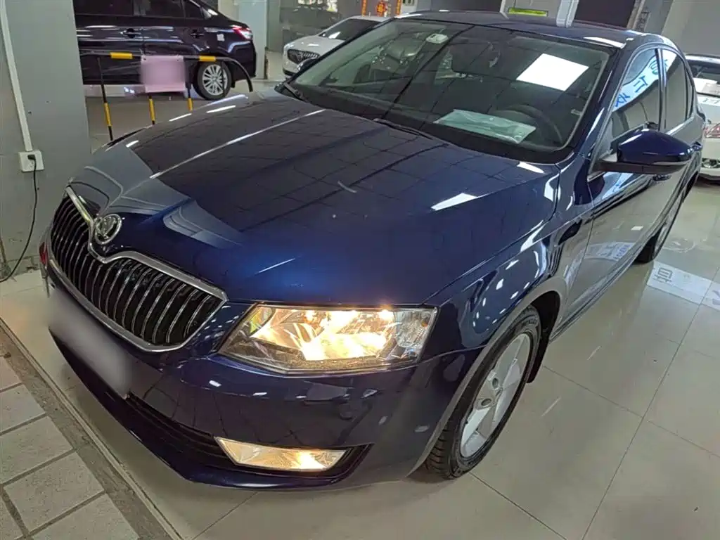 Škoda Octavia 2015 1.6L Automatic逸杰版