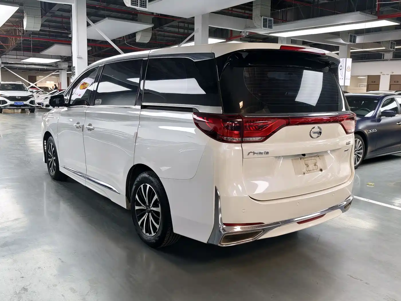 GAC Trumpchi Trumpchi M8 2021 Master Series 390T Prestige Edition фото 13