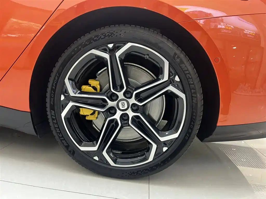 Xiaomi Auto Xiaomi SU7 2024 RWD Long Range Intelligent Driving Edition фото 8