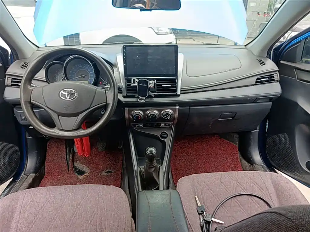 Toyota YARiS L Zhi Xuan 2014 1.3E Manual Charming Edition фото 10