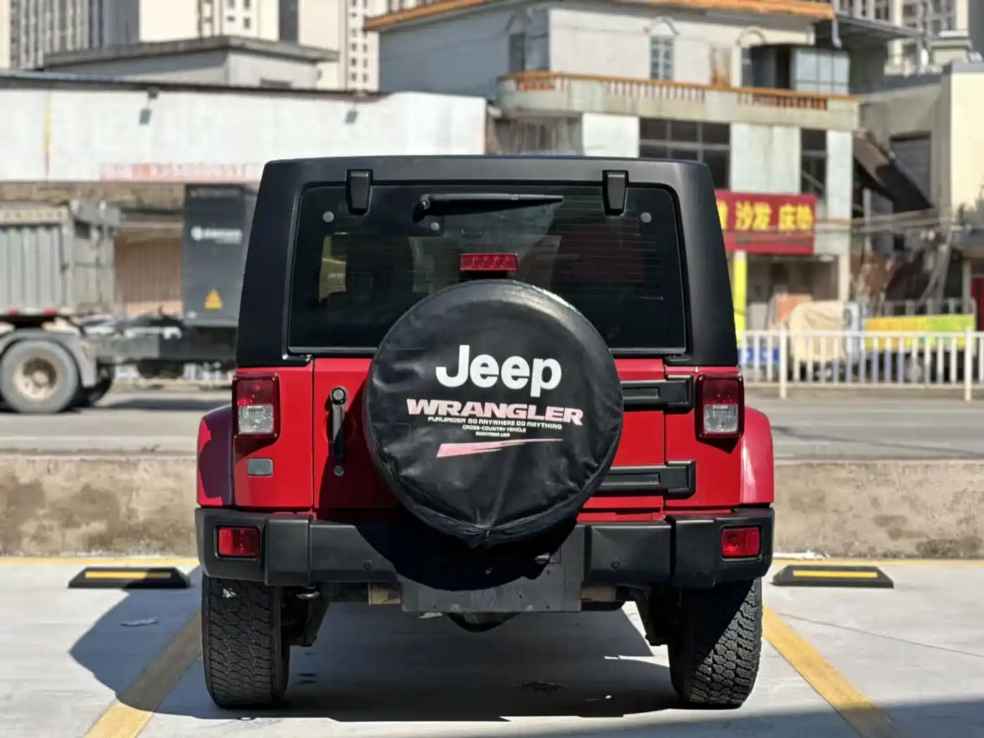 Jeep Wrangler 2012 2011 Model 3.8L Sahara 4-Door