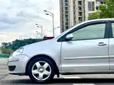 صورة 8 - Volkswagen Polo