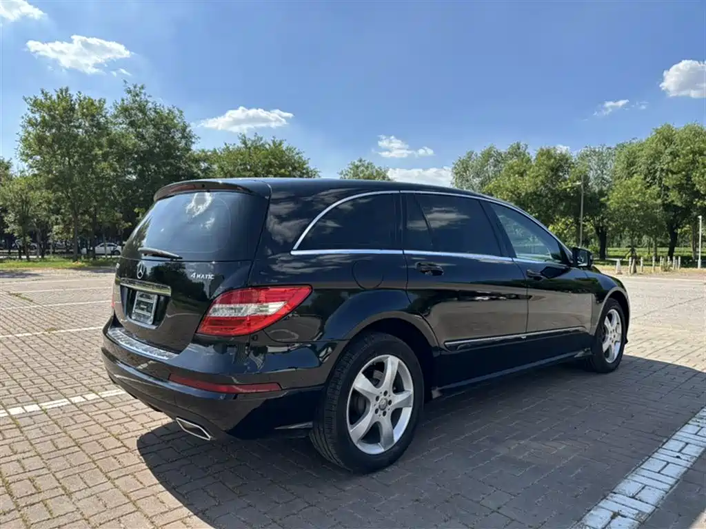 Mercedes-Benz R-Class 2015 R 320 4MATIC Luxury фото 9