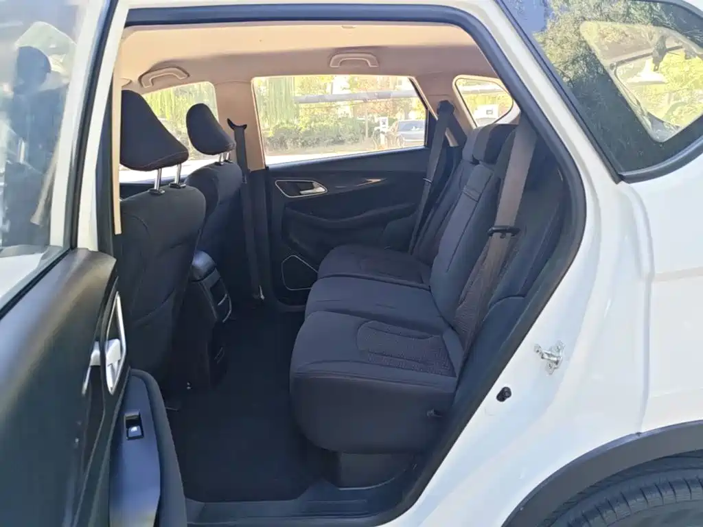 Baojun 560 2017 2016 1.8L Manual Value