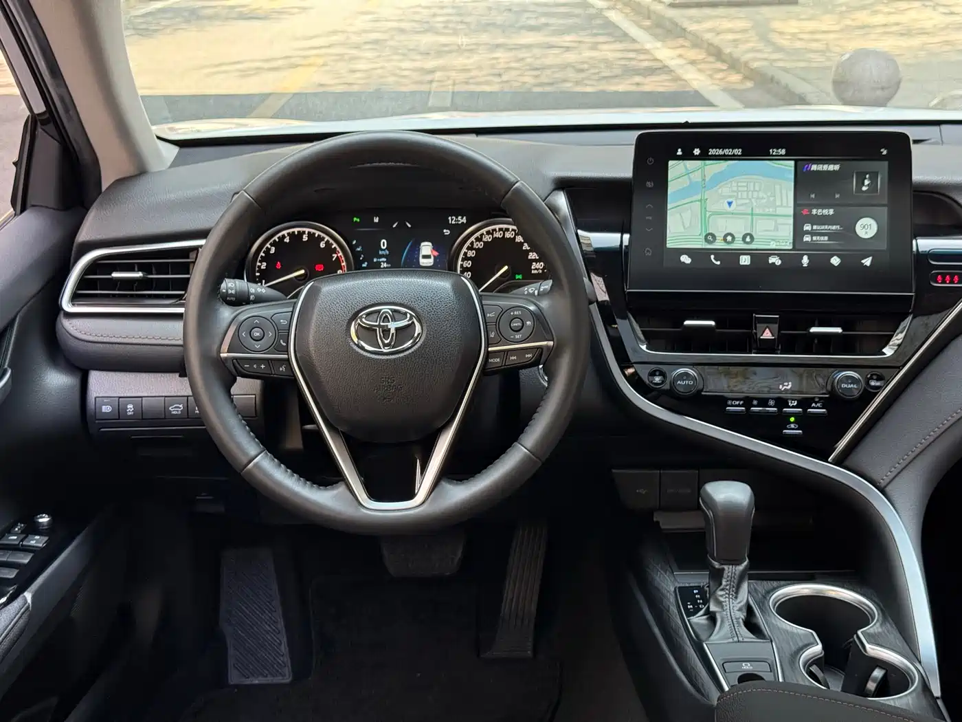 Toyota Camry 2023 2.0G Luxury Edition фото 5
