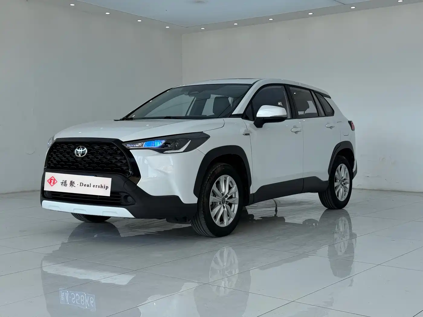 Toyota Corolla Cross 2023 2.0L Elite Edition фото 3
