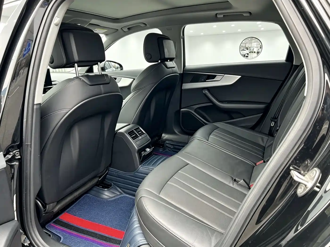 Audi A4L 2020 40 TFSI Fashion Dynamic Edition фото 12