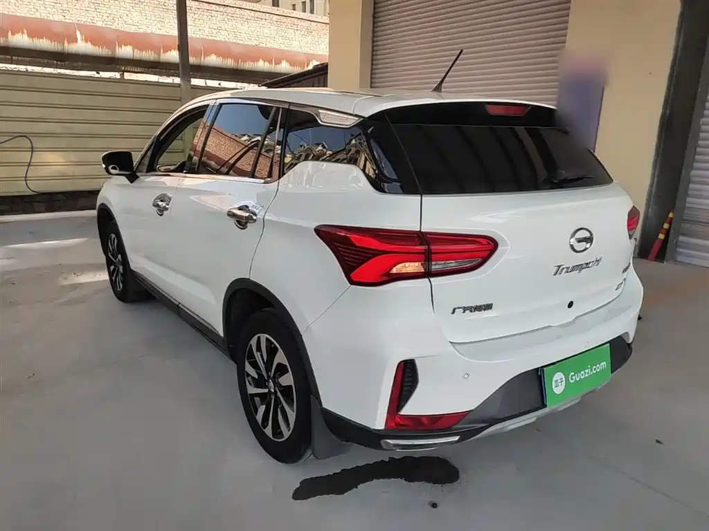 GAC Trumpchi Trumpchi GS4 2018 200T G-DCT 2WD Comfort Edition фото 5