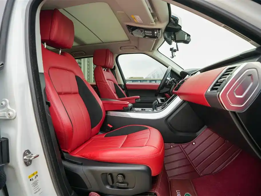Land Rover Range Rover Sport 2020 3.0 L6 SE фото 7