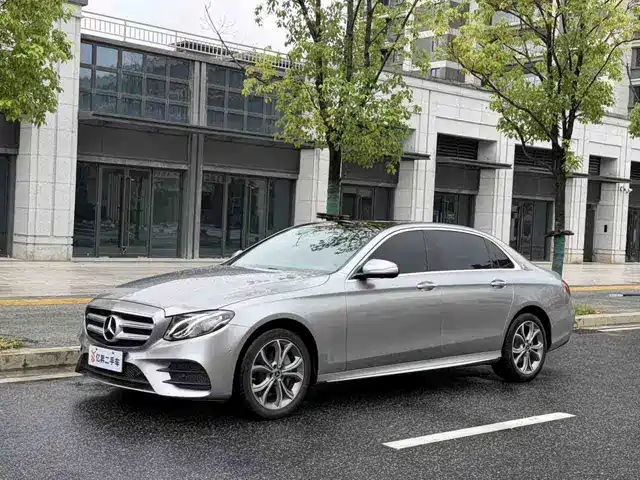 Mercedes-Benz E-Class 2019