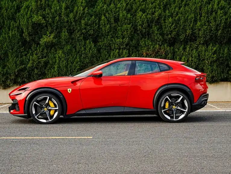 2026 Ferrari Purosangue