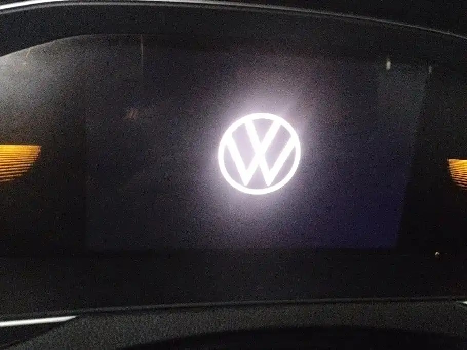 Volkswagen Magotan 2023 2 Million Units Anniversary Edition 330TSI DSG Leading Type фото 14