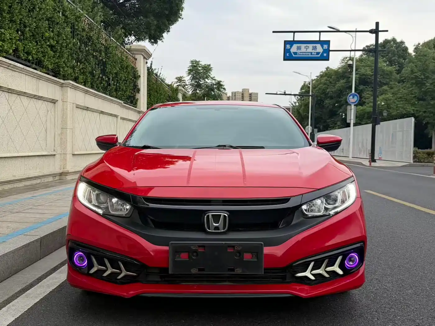 Фото 2 - Honda Civic