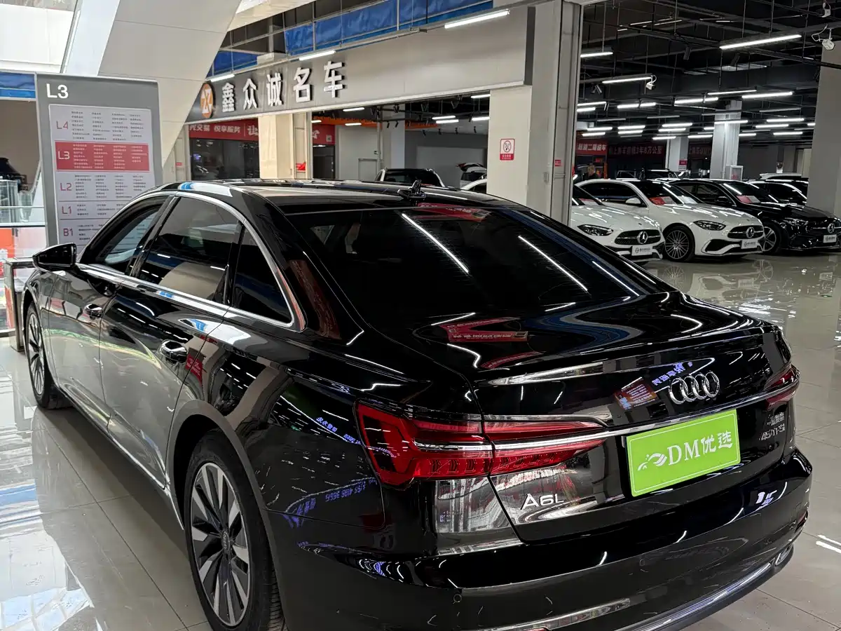 Audi A6L 2019 45 TFSI Premium Elegance фото 9