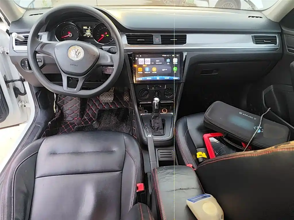 Volkswagen Bora 2017 1.6L Automatic Fashion Edition фото 10