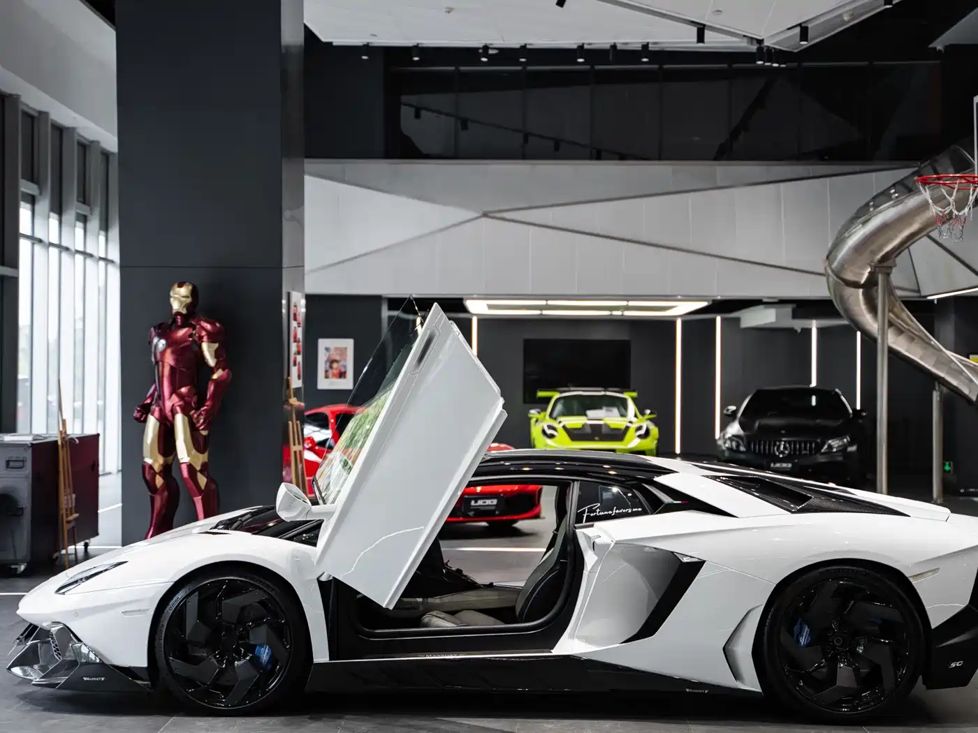 Lamborghini Aventador 2011 LP 700-4 фото 6